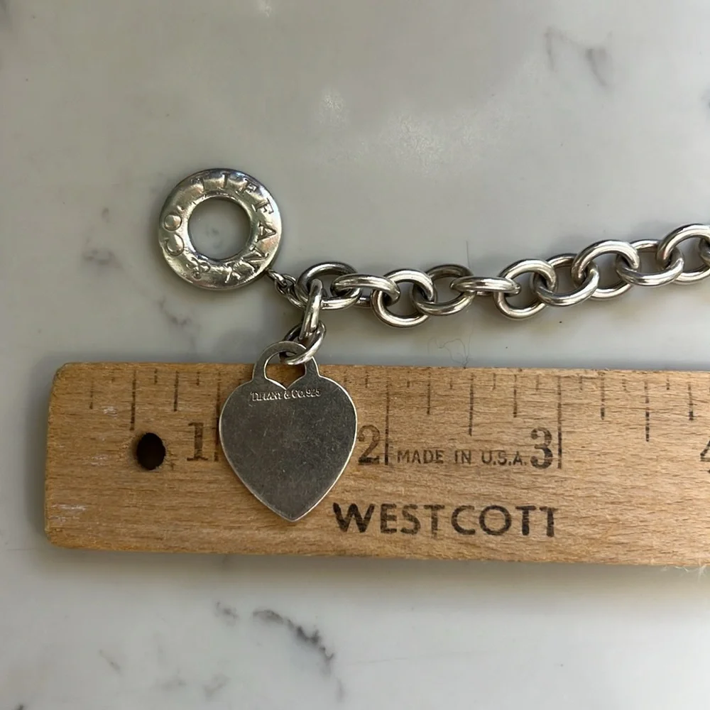 Tiffany & Co. Sterling Silver Heart Tag Toggle Chain Link Necklace. 💙 - Picture 12 of 17